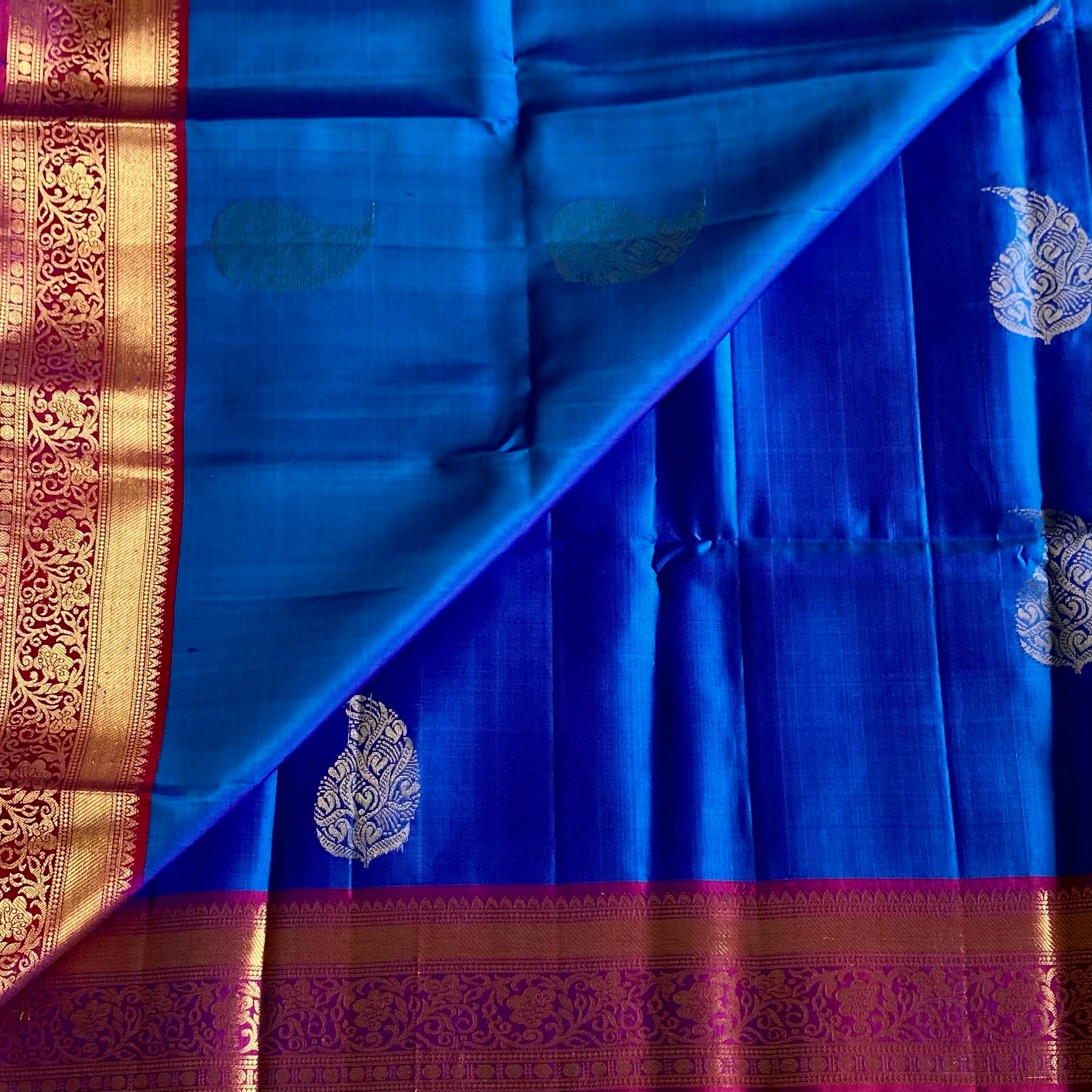 Royal Ink Blue And Deep Magenta Designer Pure Silk Saree With Gold Zari