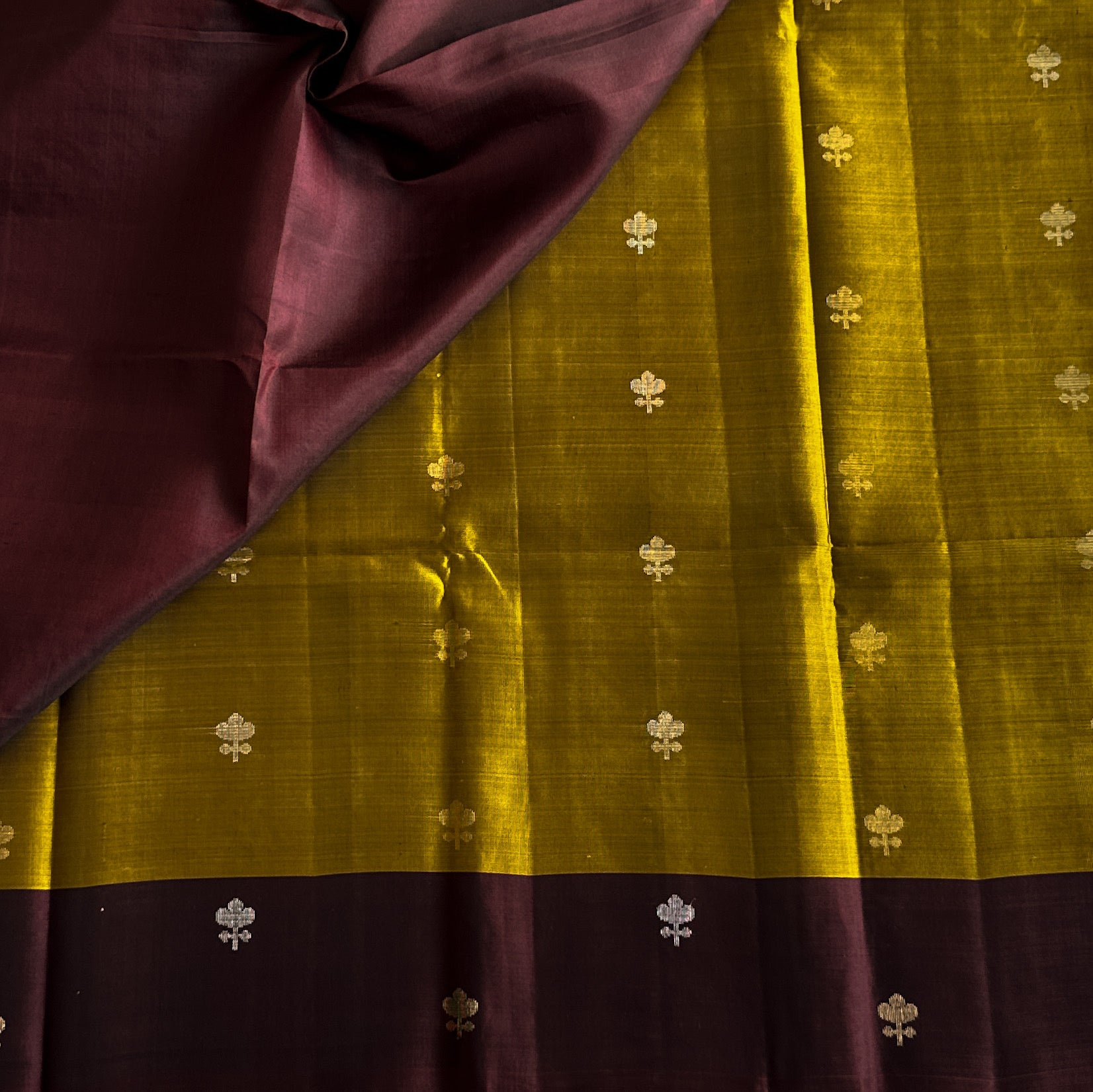 Maroon Mustard Silk Saree Gold Zari Woven Pallu Border Traditional