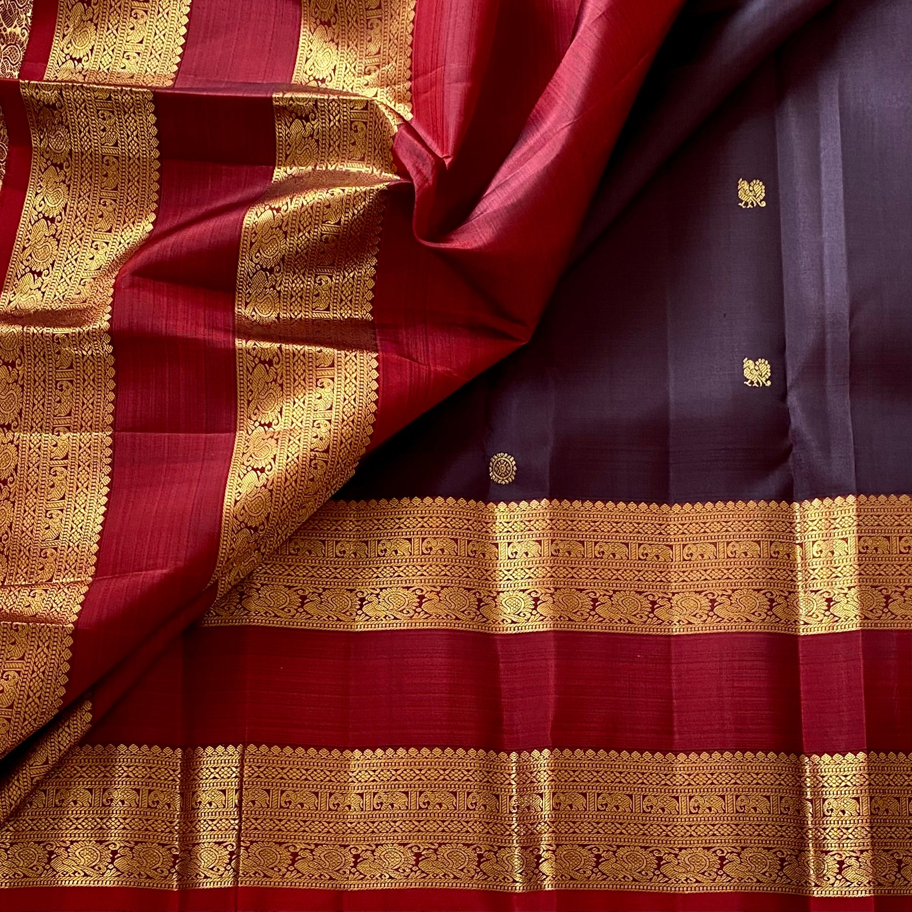 Deep Wine Coffee Kanjeevaram Pure Zari Silk With Deep Maroon Pallu