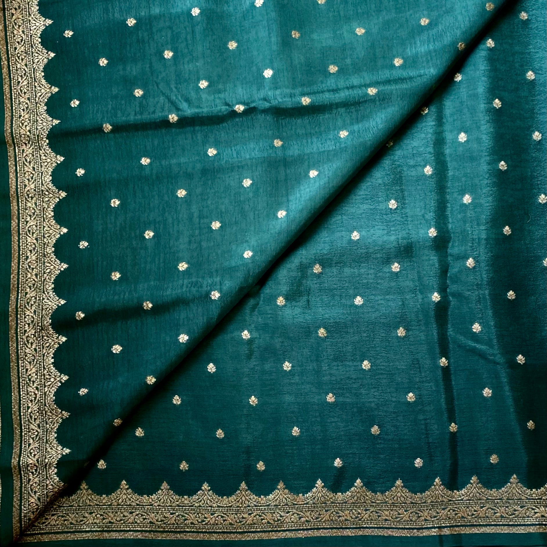 Deep Teal Silk Saree with Gold Brocade Pallu and Scalloped Border