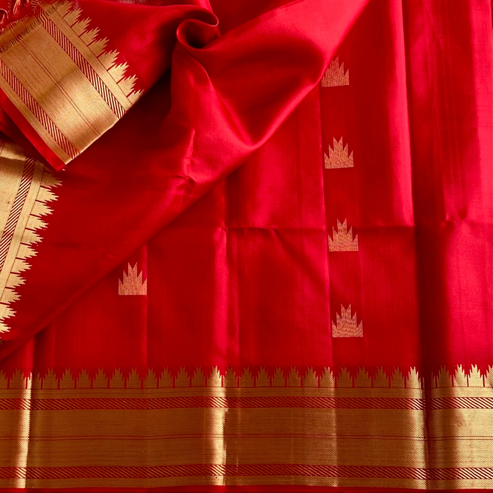 Scarlet Red Designer Pure Silk Saree With Metallic Gold Border
