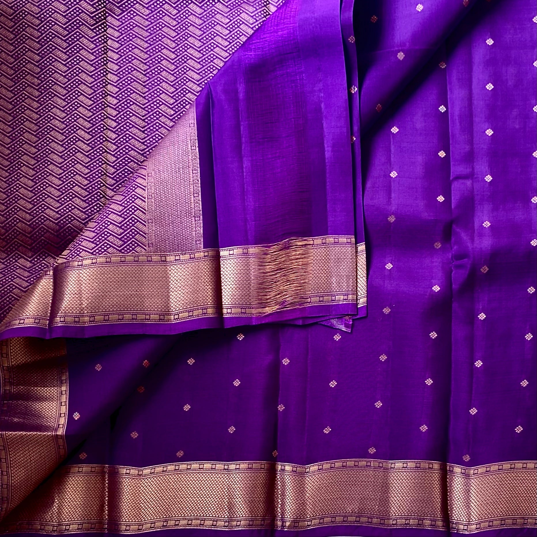 Purple Silk Saree Rose Gold Zari Border Chevron Pallu Diamond