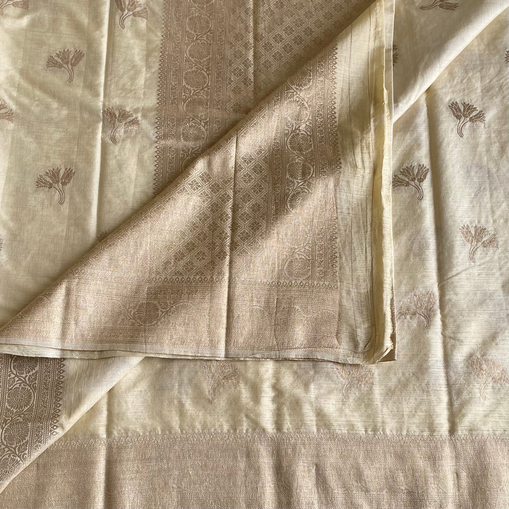 Ivory Soft Tussar Silk Saree With Antique Gold Pallu And Border