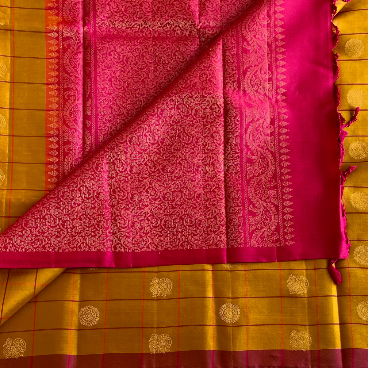 Mustard Gold Checkered Designer Pure Silk Saree With Rani Pink Pallu