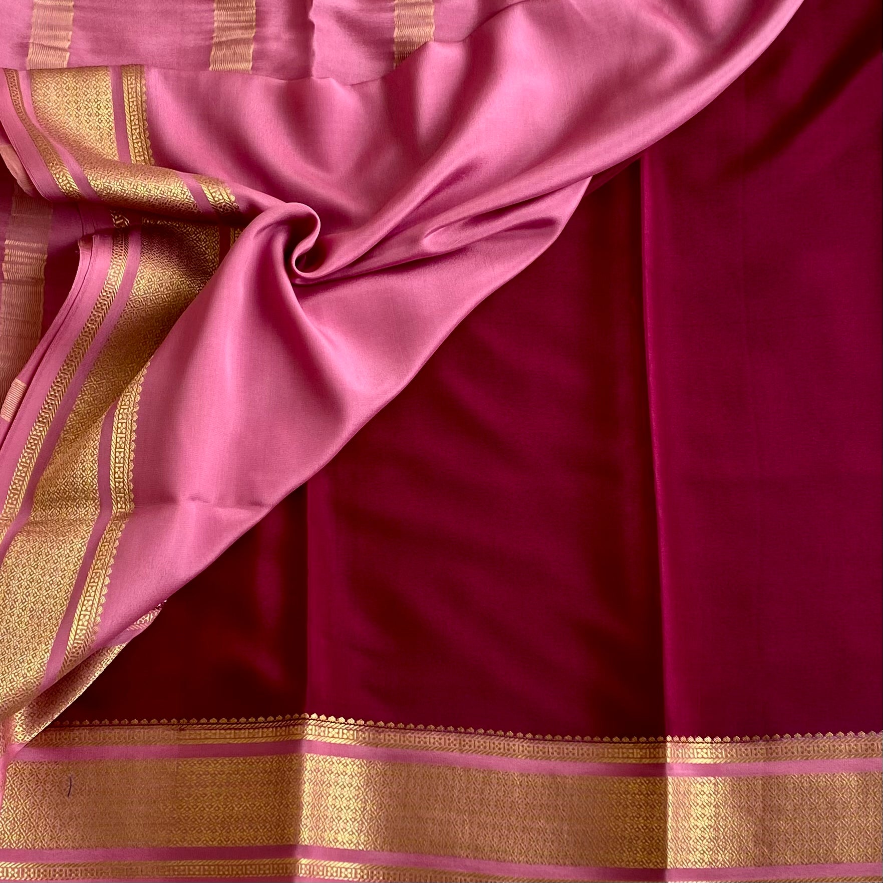 Mysore Crepe Silk Deep Wine Magenta Saree With Rose Pink Pallu