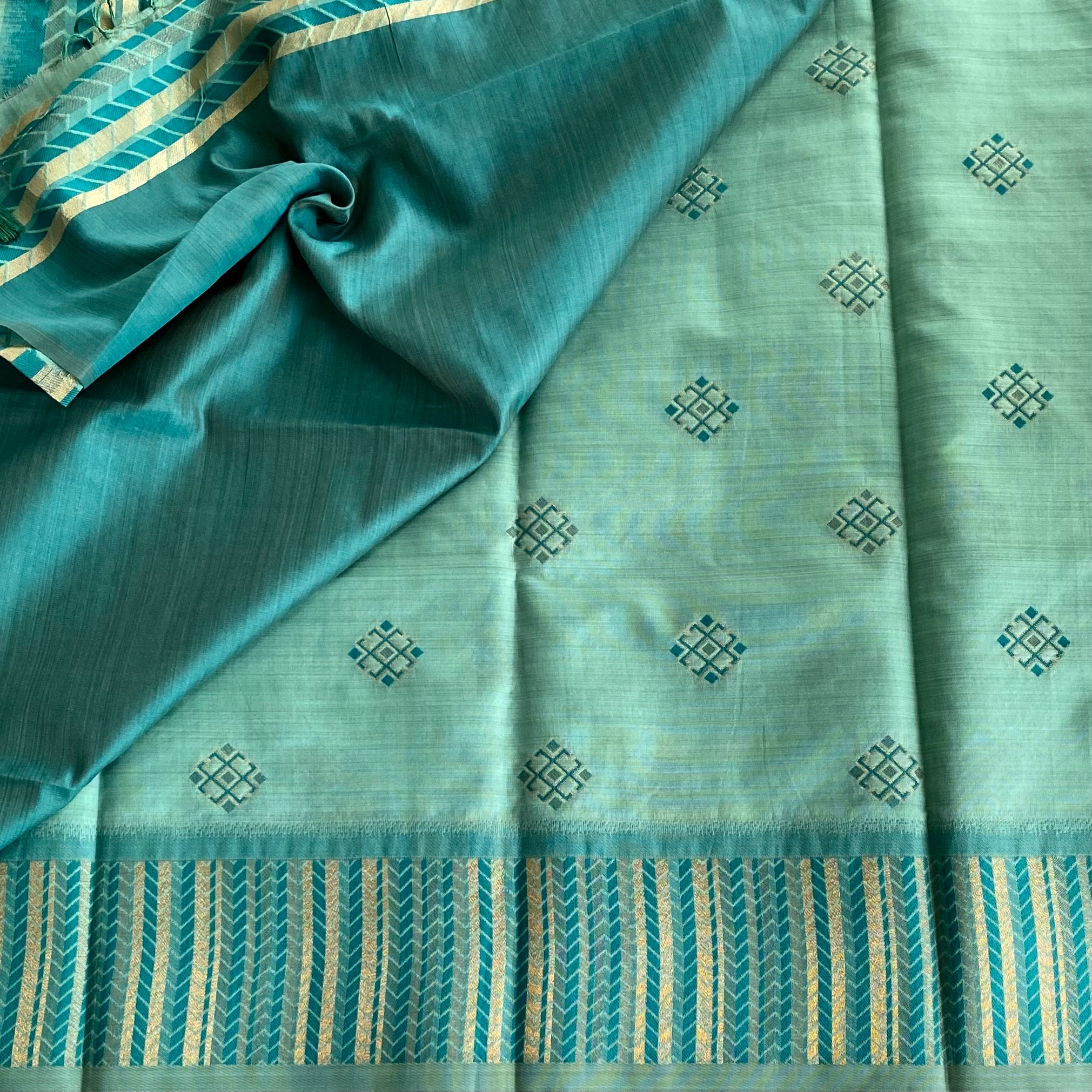 Elegant Mint Aqua Teal Chevron Zari Saree With Tassel Pallu