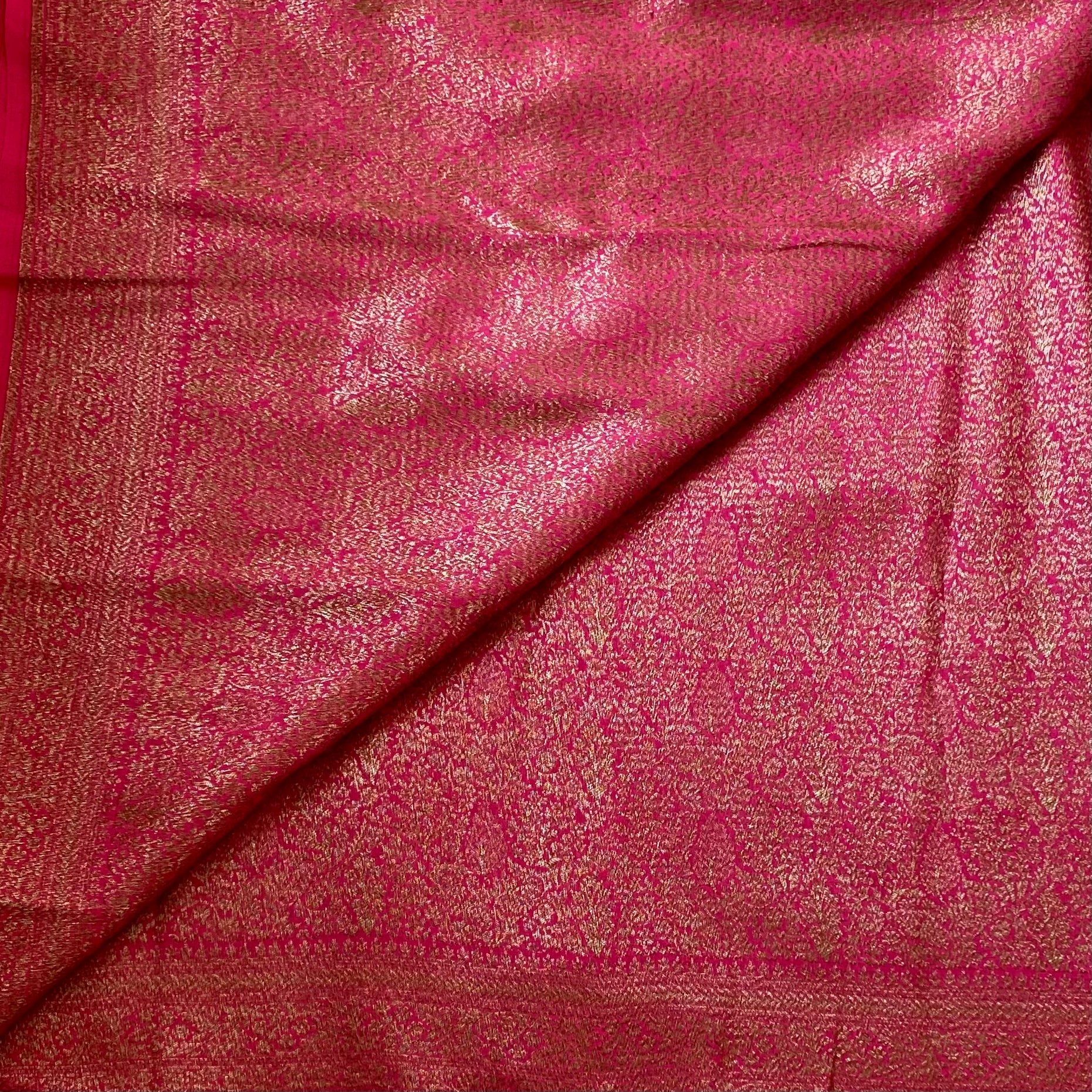 Magenta Gold Brocade Saree Elongated Paisley Pallu Wedding Wear Traditional