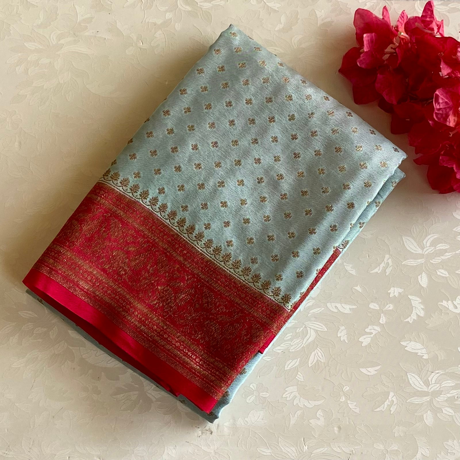 Mint Green Banarasi Crepe Silk Saree With Rani Pink Pallu