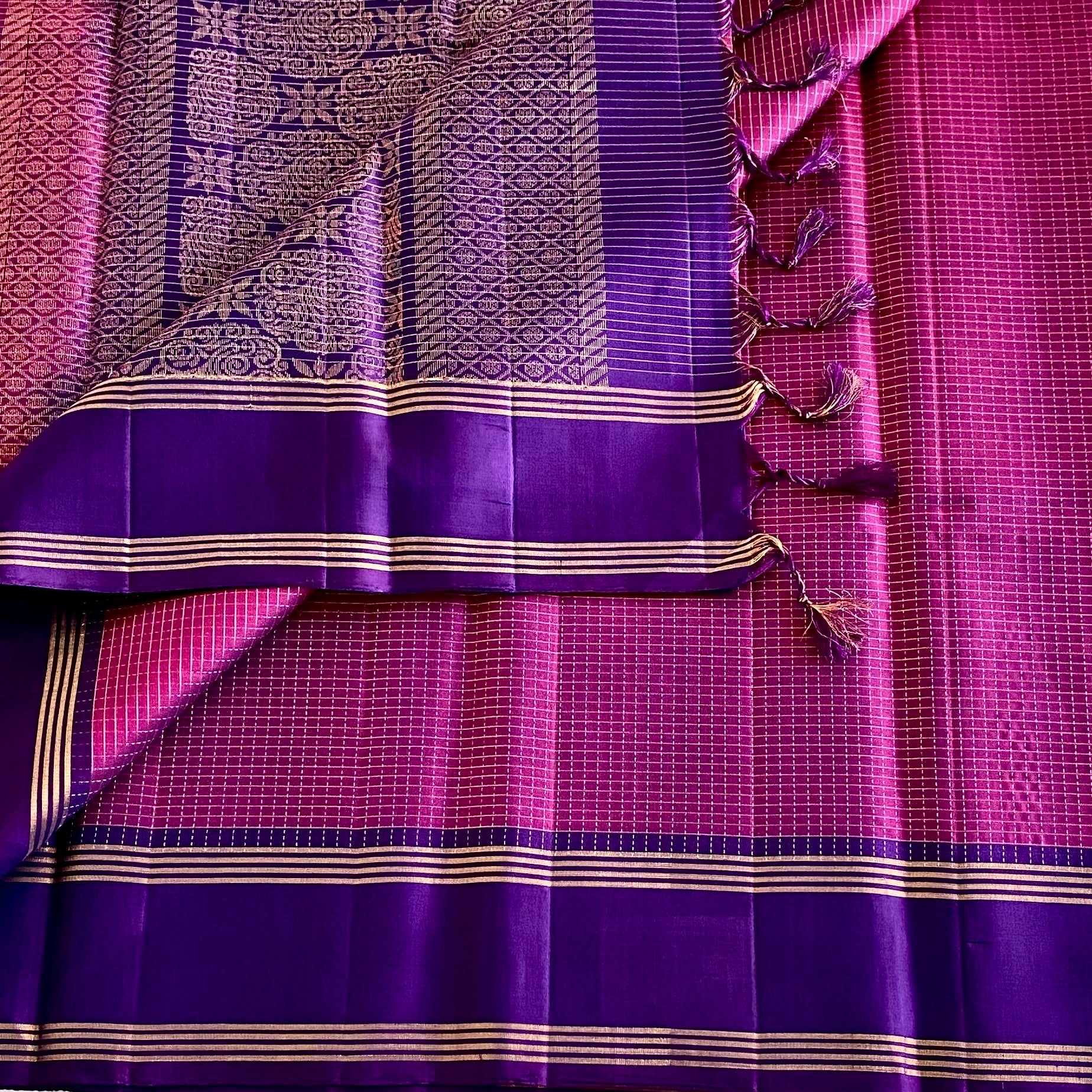 Dual Shaded Magenta Checkered Pure Silk With Purple Pallu Striped Border