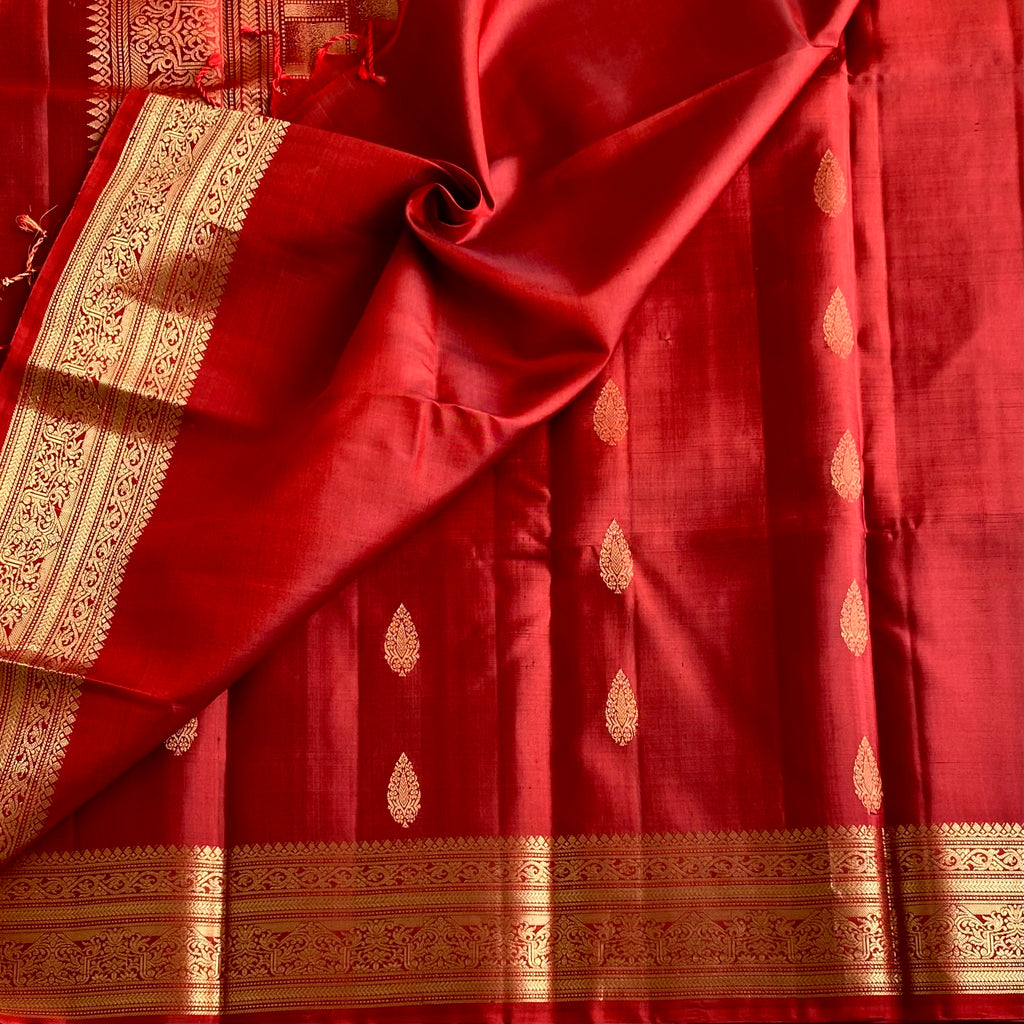 Deep Reddish Maroon Designer Pure Silk Saree With Antique Gold Border