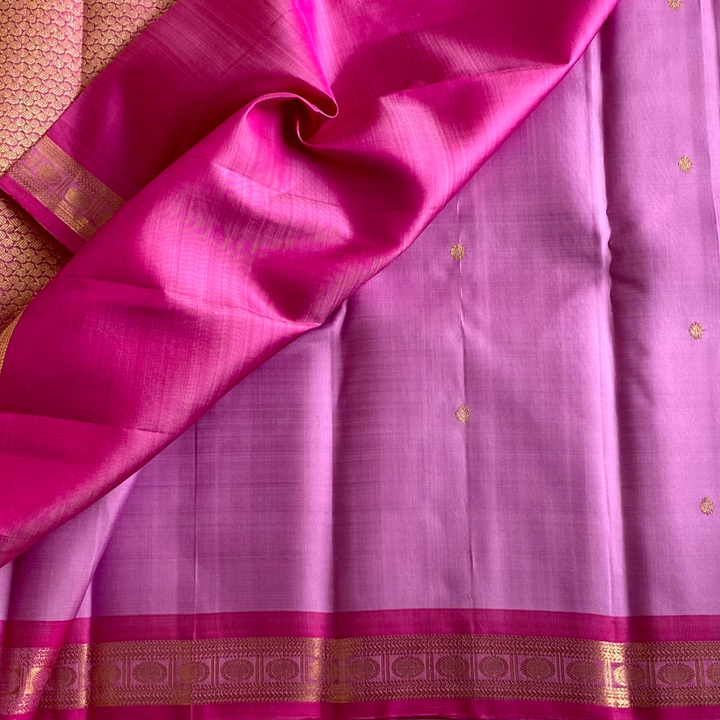 Lilac Dreamy Kanjeevaram Pure Zari Silk Saree With Rani Pink Pallu