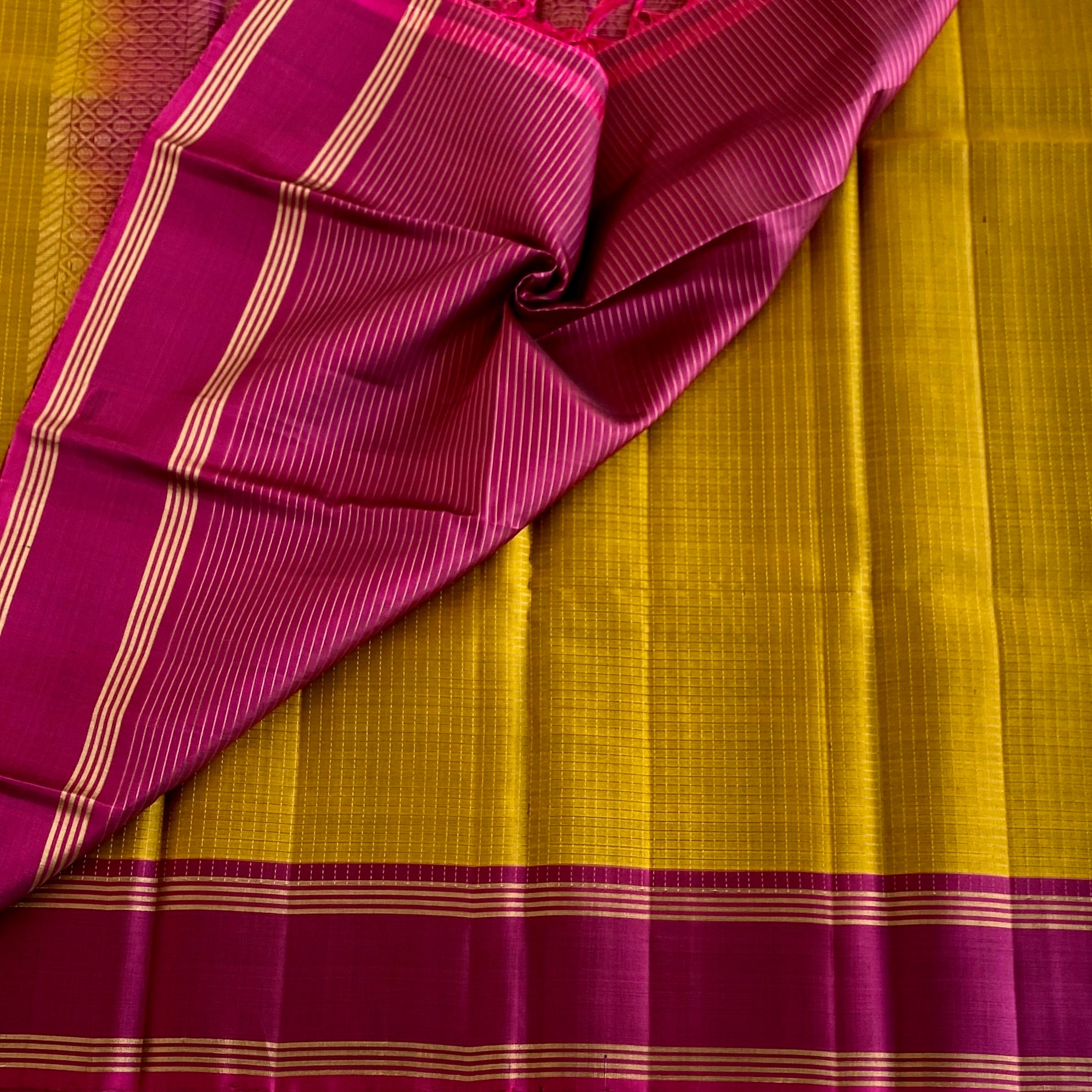 Mustard Yellow Designer Pure Silk Saree With Magenta Pallu