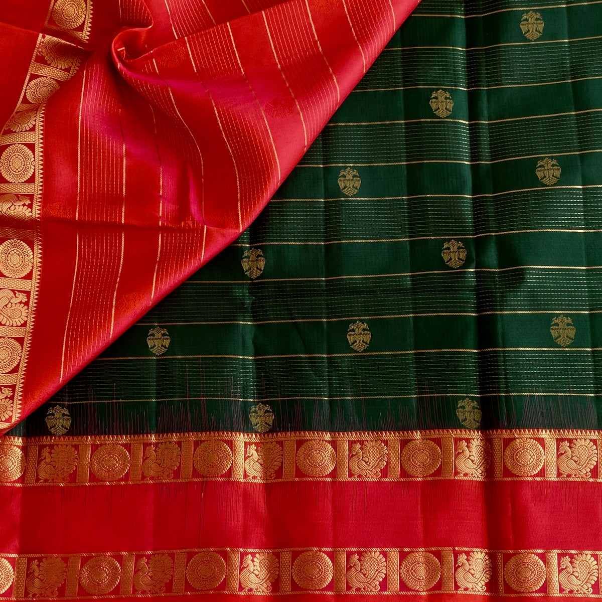 Deep Bottle Green Designer Pure Silk Saree With Kanakambari Contrast