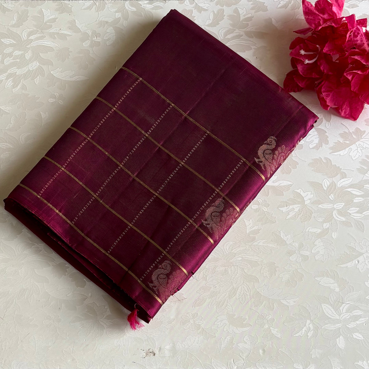 Deep Magenta Designer Pure Silk Saree With Gold Zari Pallu