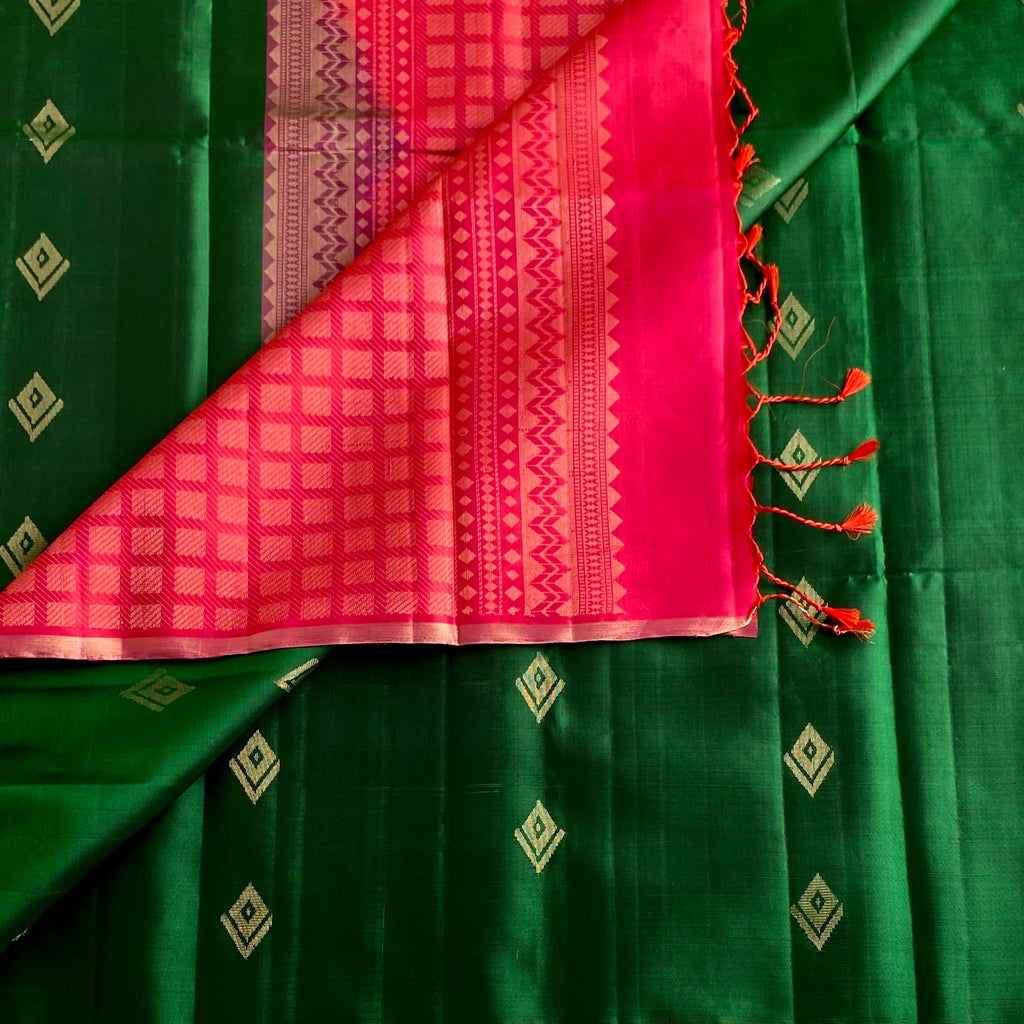 Emerald Green Designer Pure Silk Saree With Rani Pink Pallu