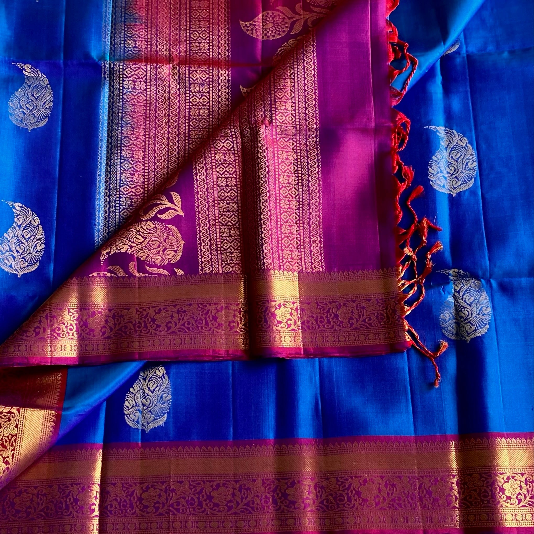 Royal Ink Blue And Deep Magenta Designer Pure Silk Saree With Gold Zari