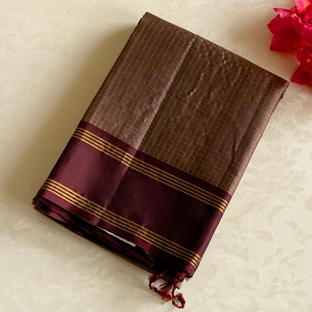 Taupe Burgundy Saree Gold Zari Checked Body Traditional Pallu Wear
