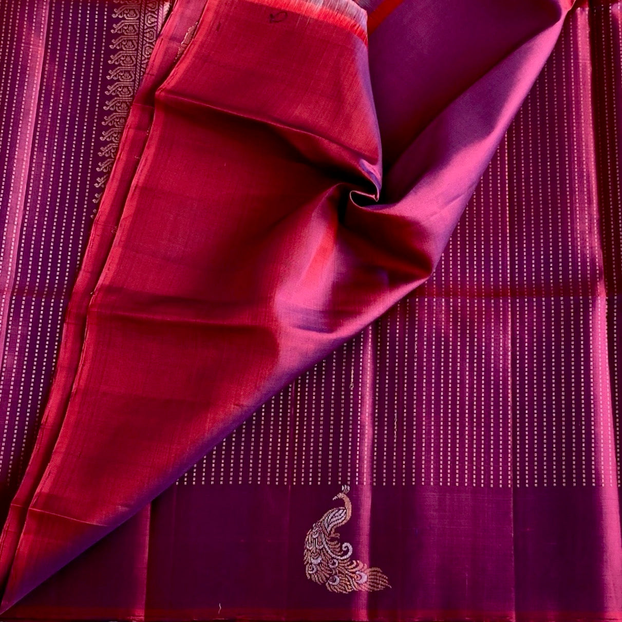 Deep Magenta Designer Pure Silk Saree With Antique Gold Pallu