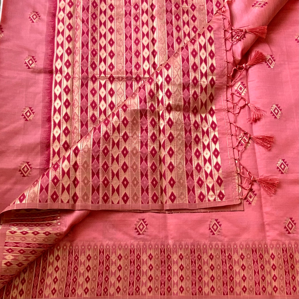 Elegant Coral Pink Magenta Diamond Zari Saree With Tassel Border