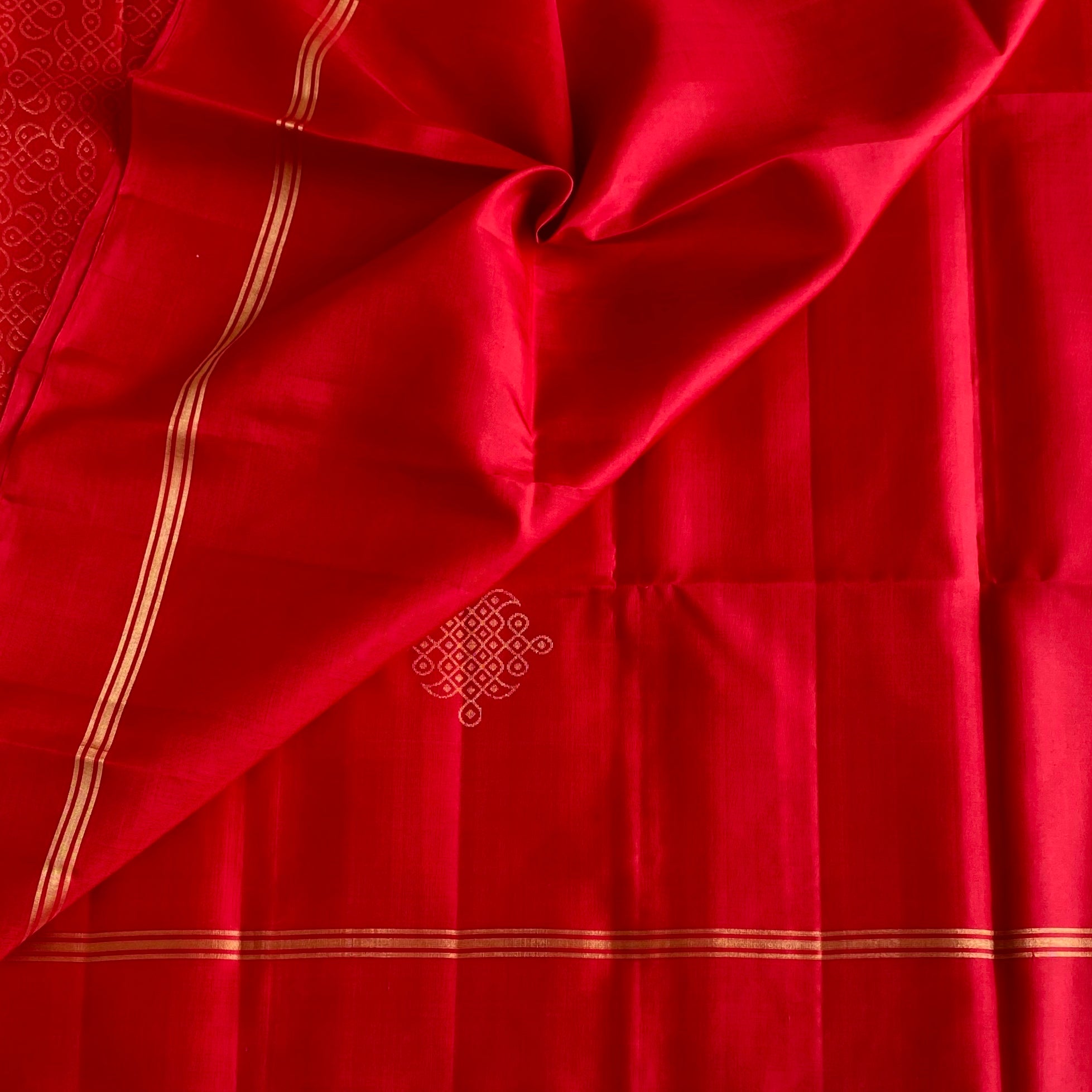 Scarlet Red Designer Pure Silk Saree With Kollam Zari Work