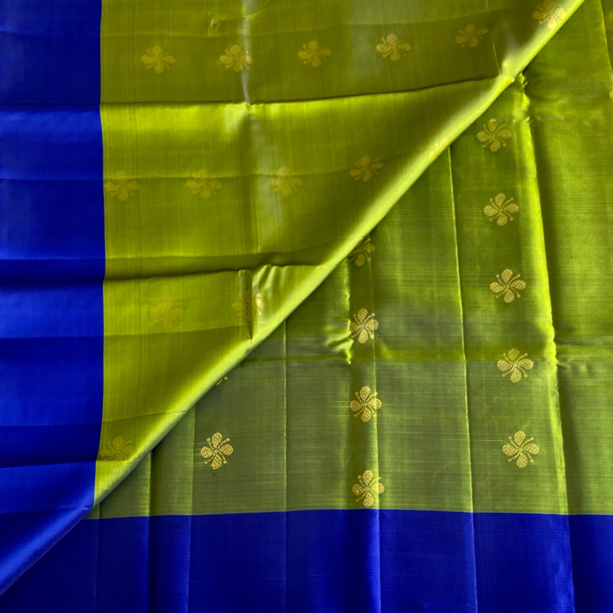 Olive Green Designer Pure Silk Saree With Royal Blue Pallu