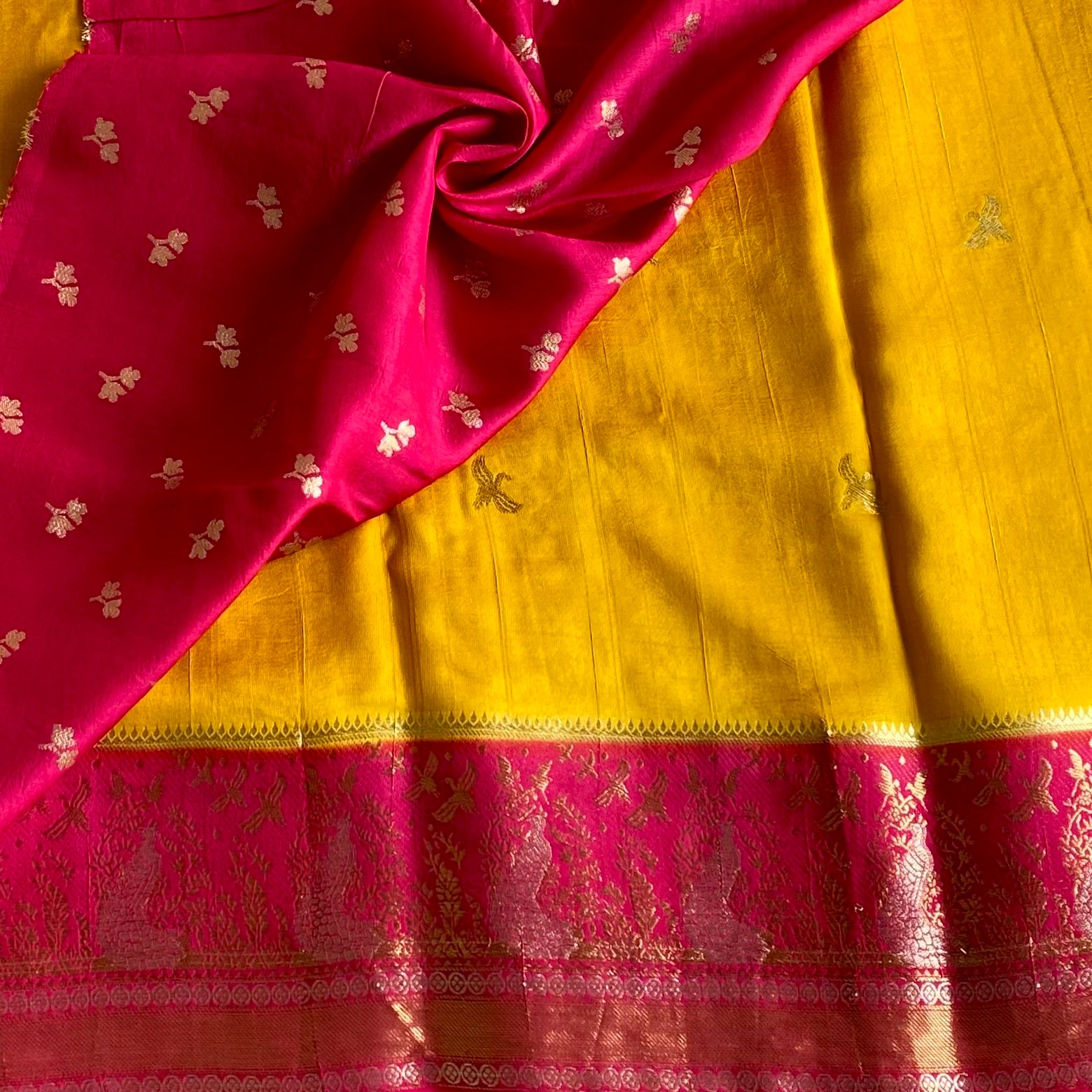 Mustard Yellow Soft Tussar Silk Saree With Rani Pink Pallu