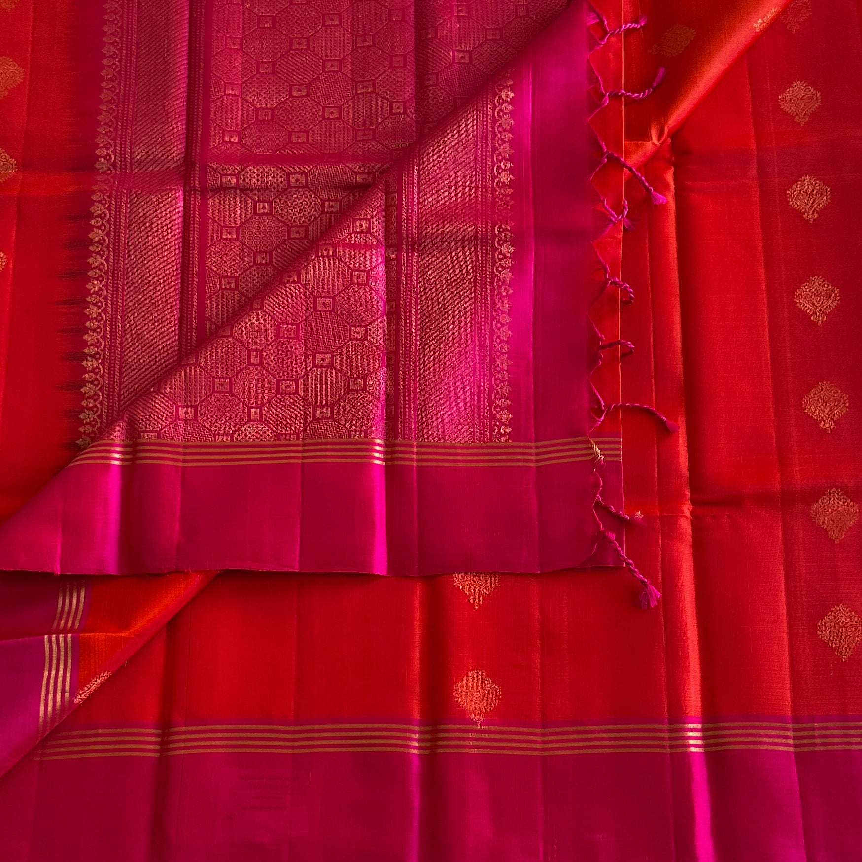 Fuchsia Vermilion Silk Saree Gold Zari Geometric Pallu Wedding Wear