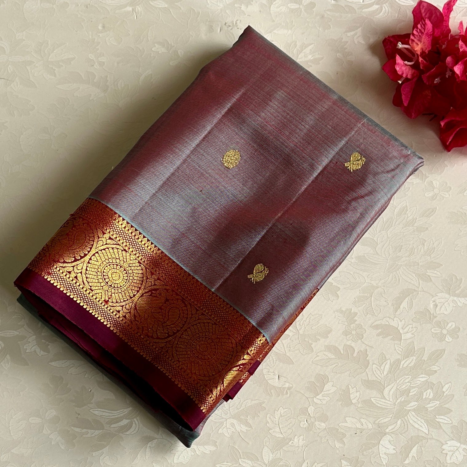 Dual Shaded Mauve Grey Kanjeevaram Pure Zari Silk With Magenta Pallu