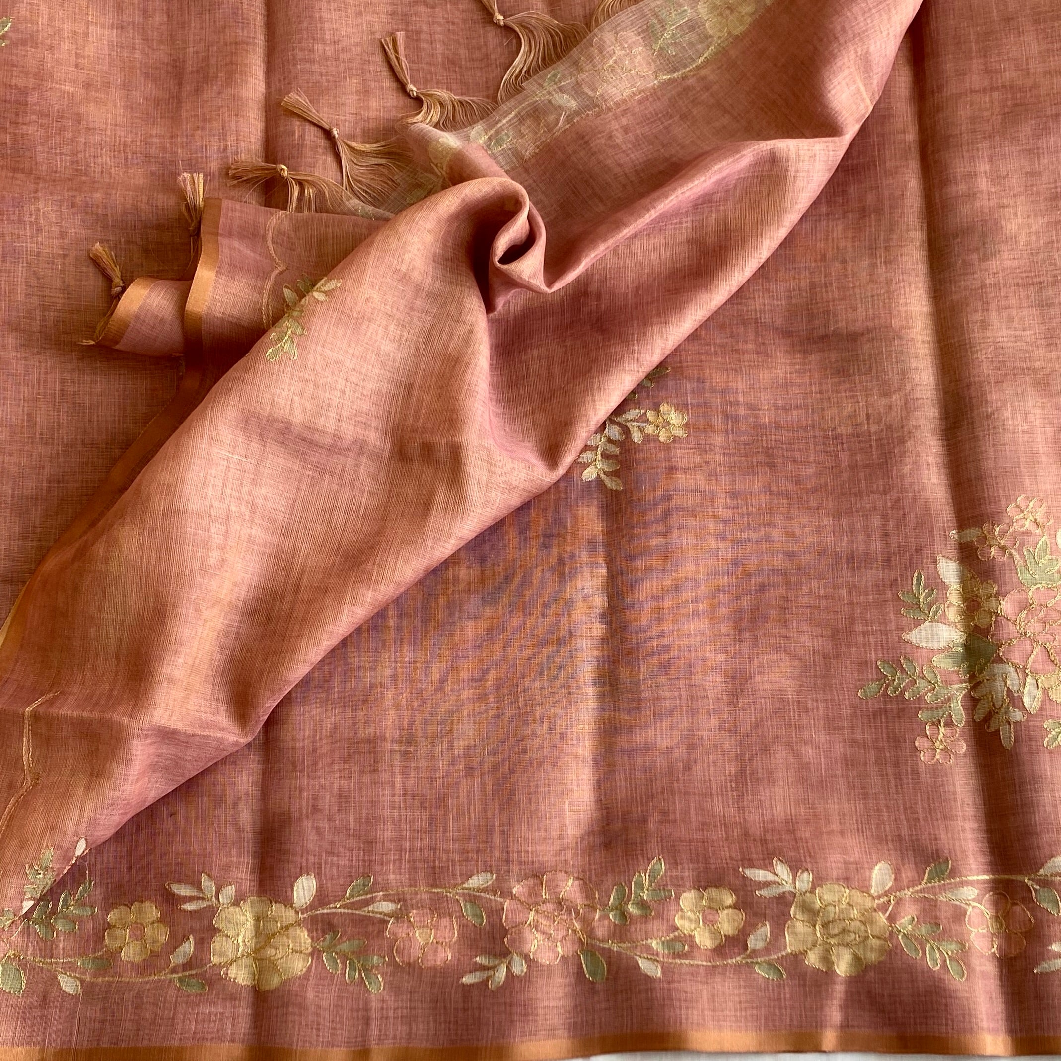 Dusty Rose Soft Tussar Silk Saree With Embroidered Designer Borders n Pallu