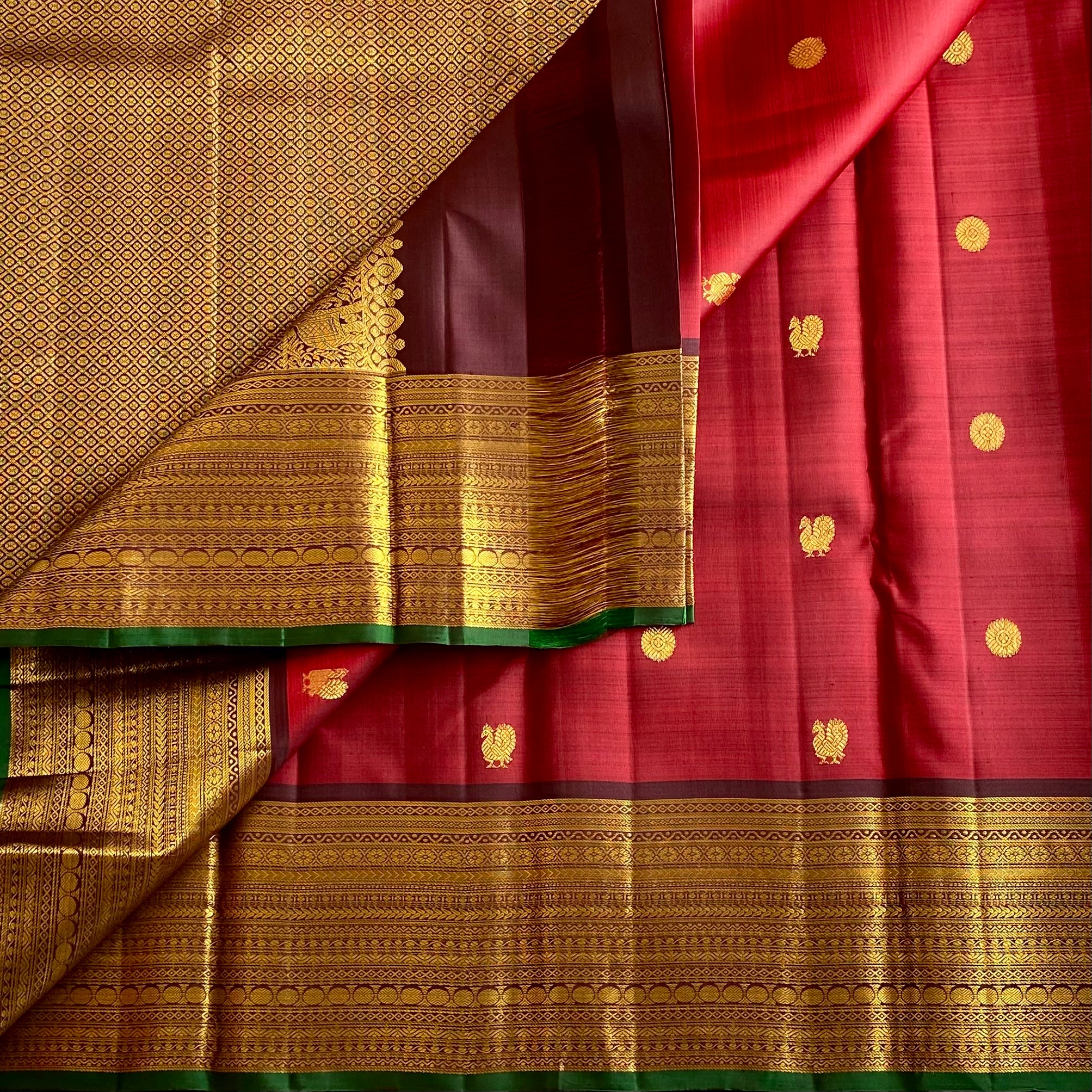 Maroonish Red Kanjeevaram Pure Zari Silk Saree With Wine Brown Pallu