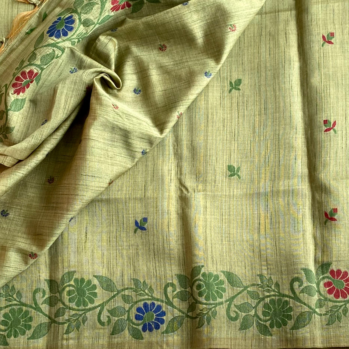 Moss Green Soft Jute Tussar Saree With Royal Blue Accents