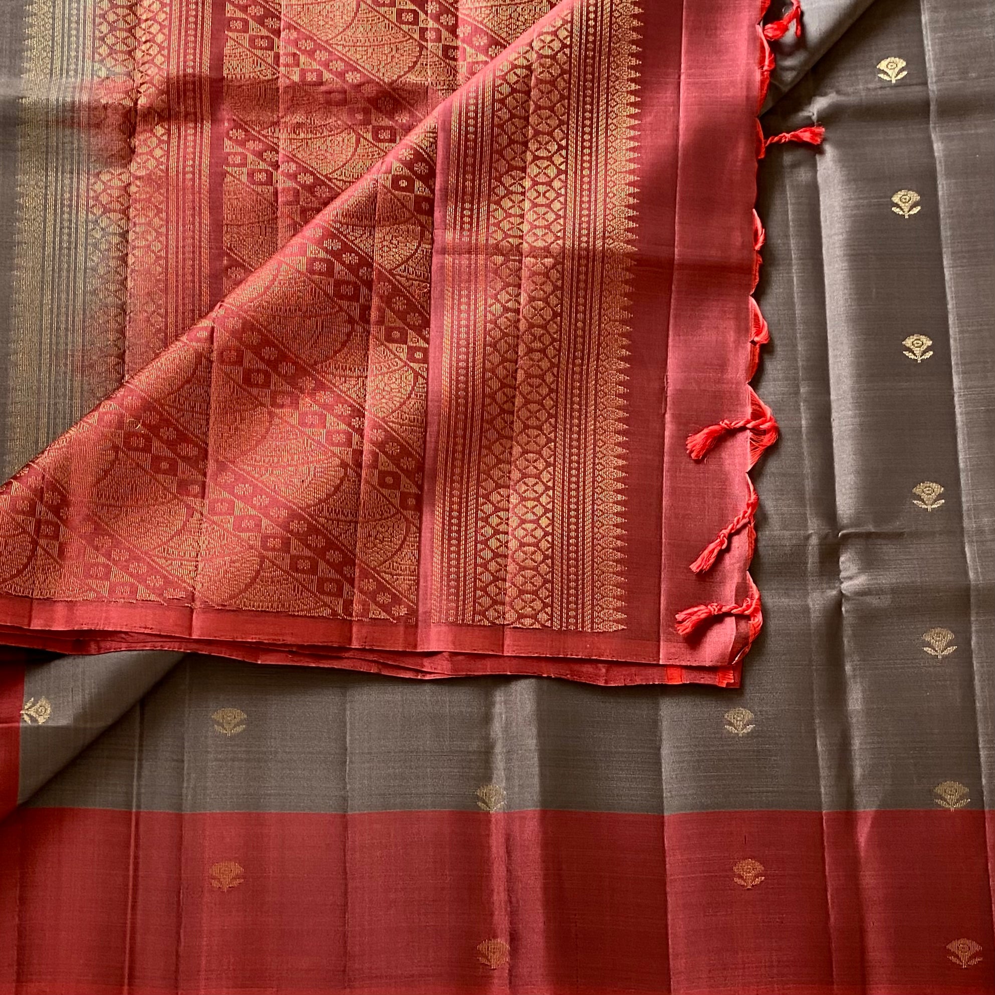 Charcoal Grey Designer Pure Silk Saree Deep Maroon Contrast Pallu