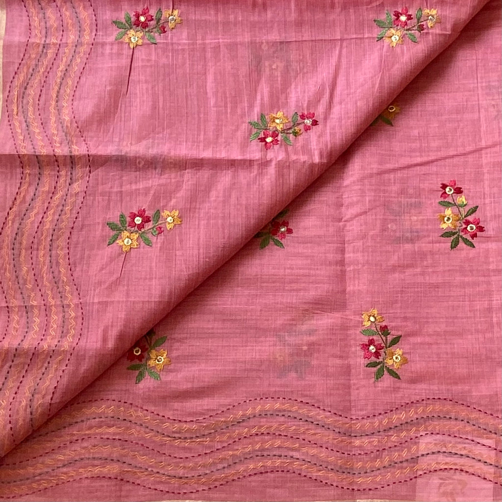 Dusty Rose Floral Embroidered Saree With Gold Border And Tassels