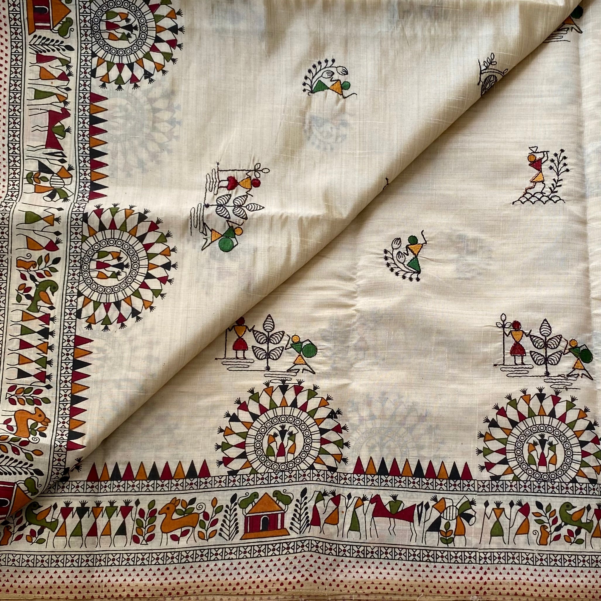 Cream Folk Printed Saree With Maroon Tassel Border For Festivals