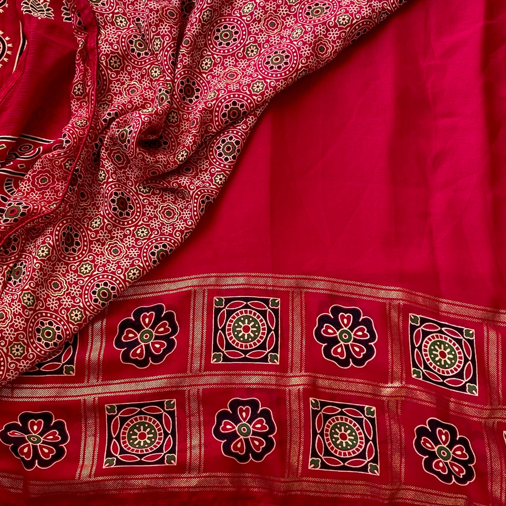 Fuchsia Paisley Geometric Saree with Gold Floral Border Festive