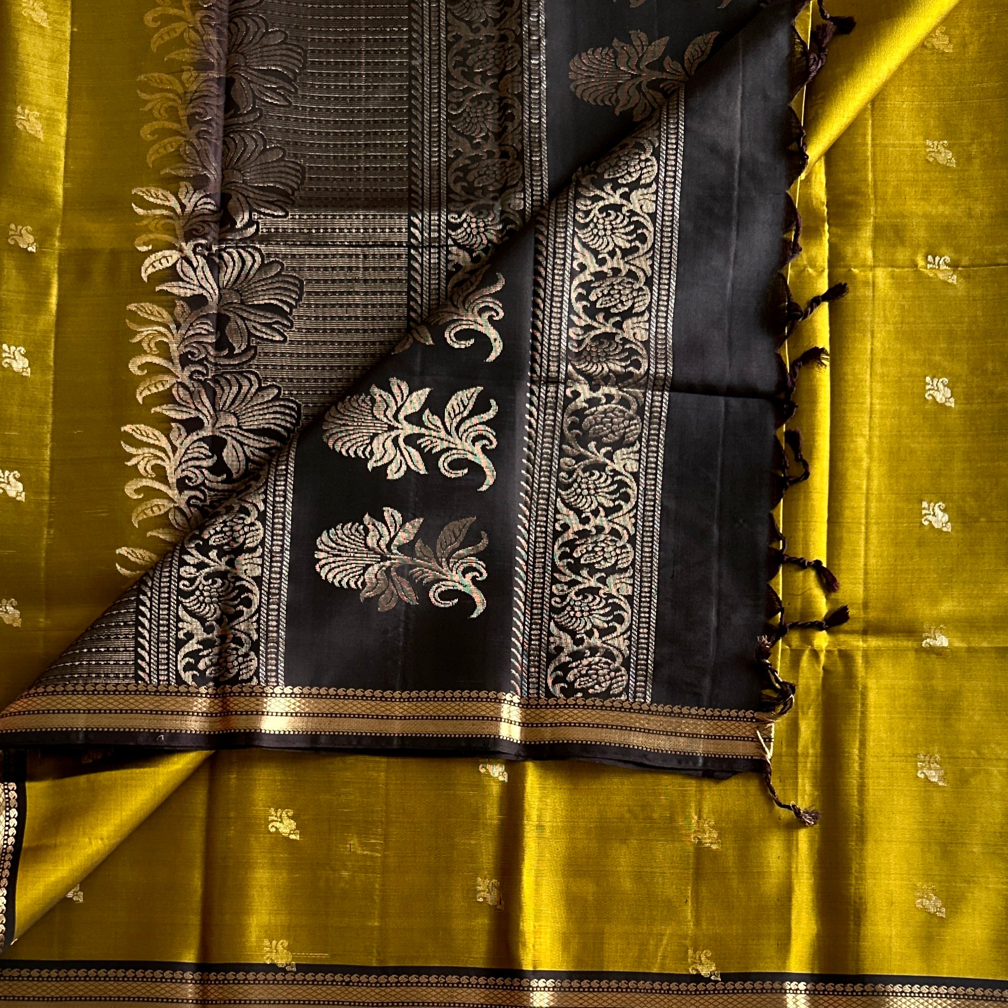 Mustard Yellow Saree Deep Chocolate Pallu Antique Zari Floral Paisley