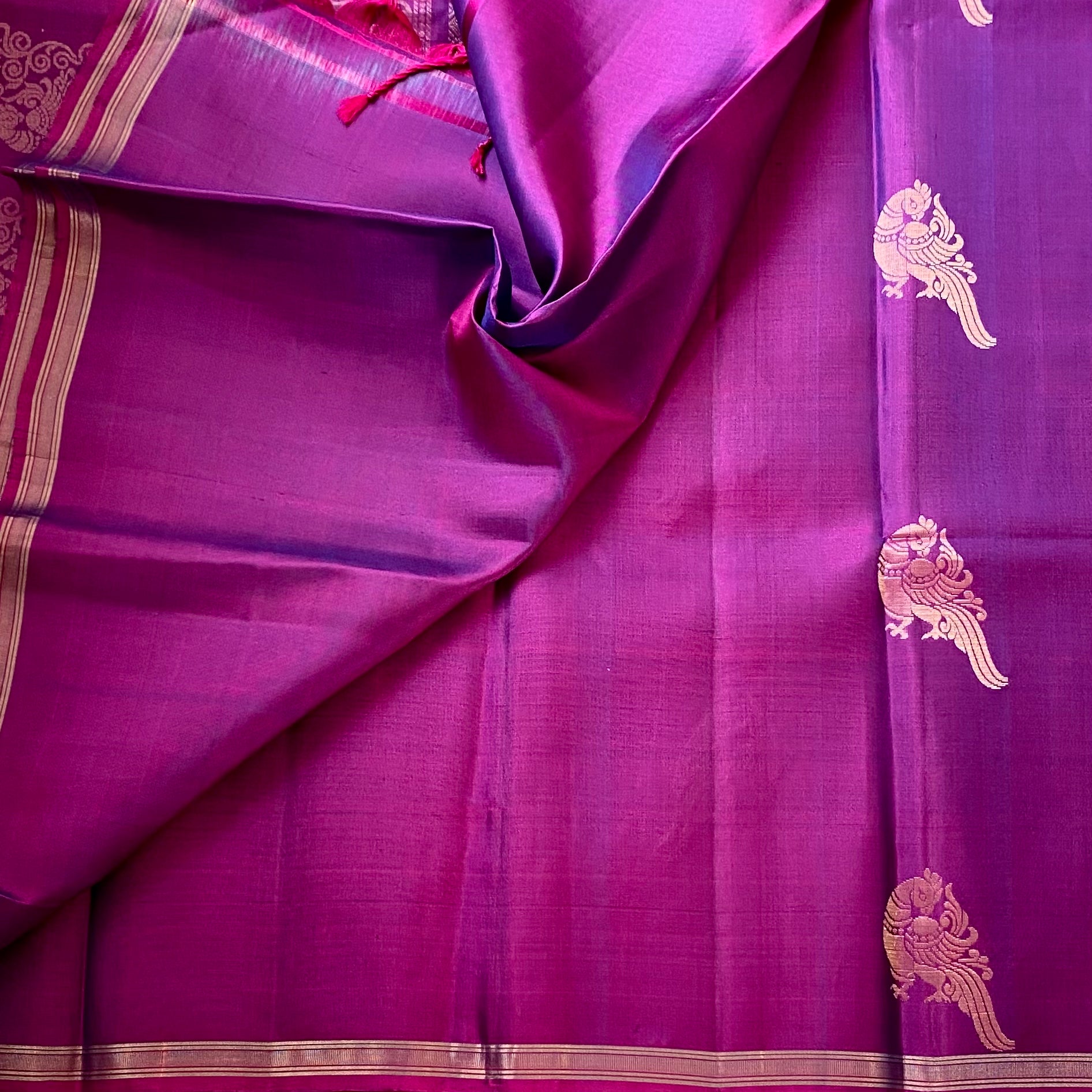 Magenta Silk Saree Gold Zari Paisley Diamond Pallu Wedding Saree