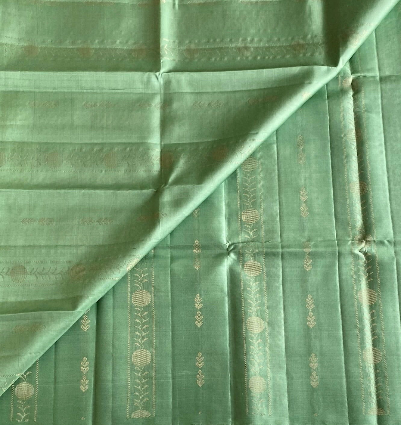 Mint Green Designer Pure Silk Saree With Rani Pink Pallu