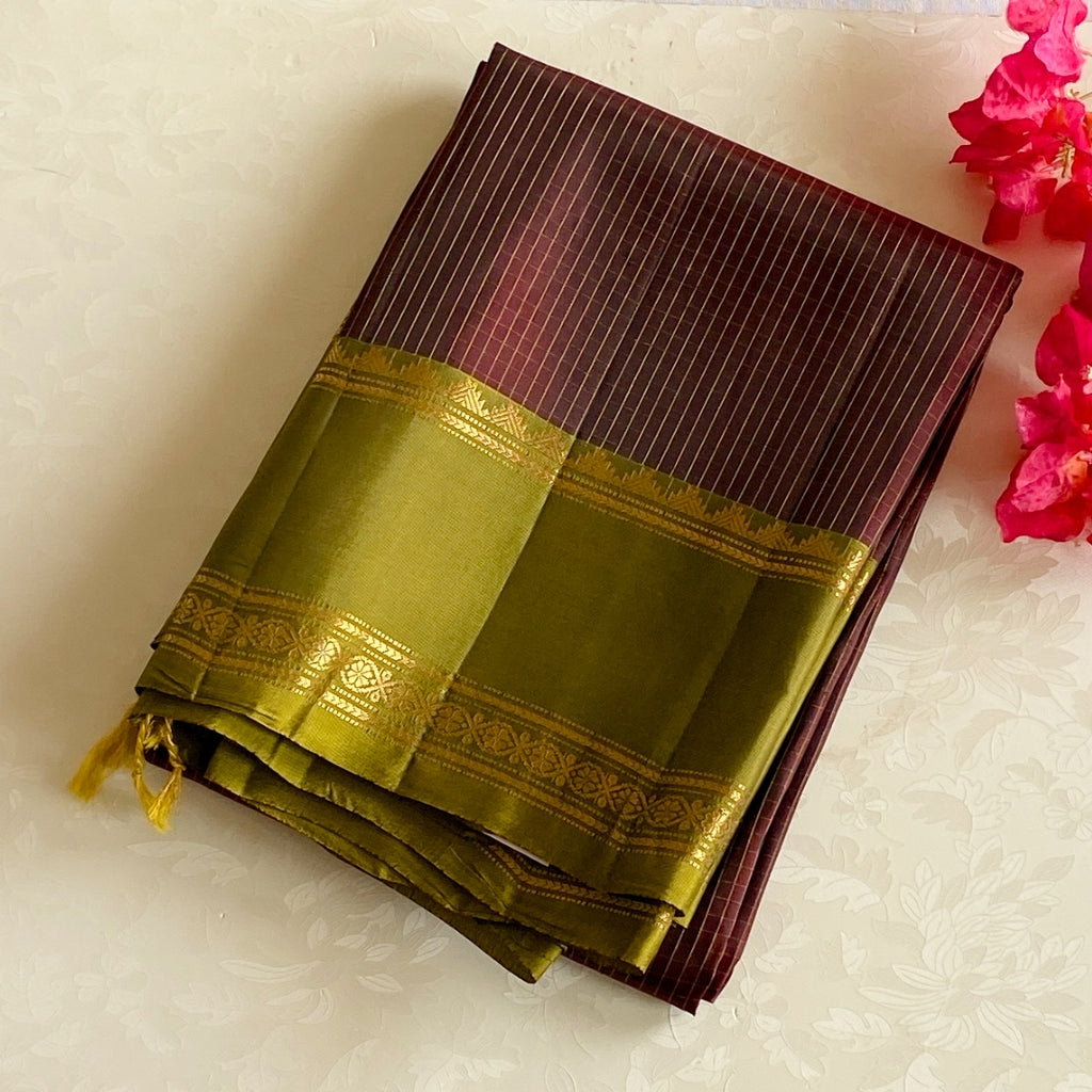 Olive Green Silk Saree Gold Zari Plum Contrast Traditional Weave