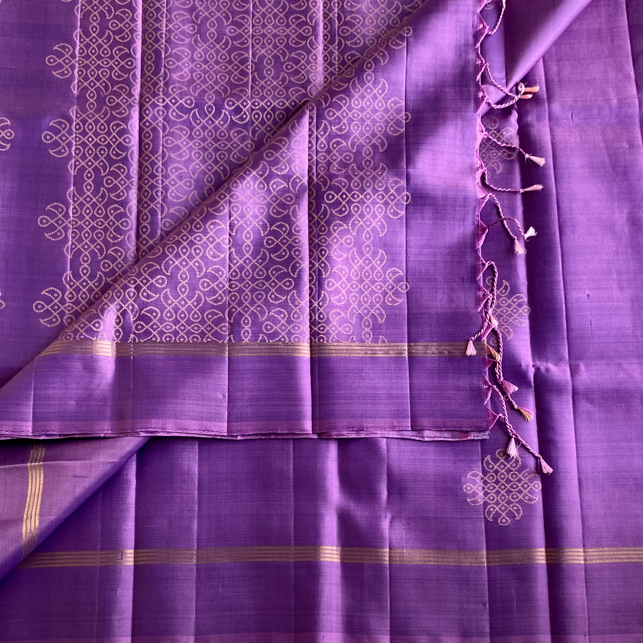 Metallic Deep Lavender Designer Pure Silk Saree With Kollam Zari Weave