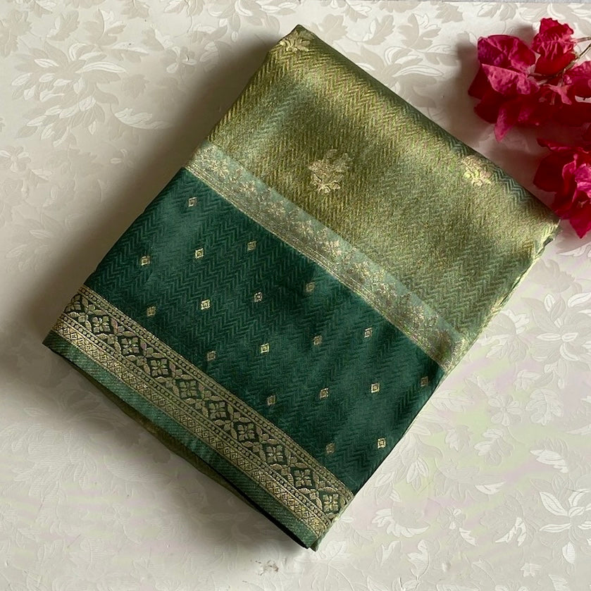 Mint Dual shaded Green Soft Crepe Silk Saree With Emerald Green Pallu