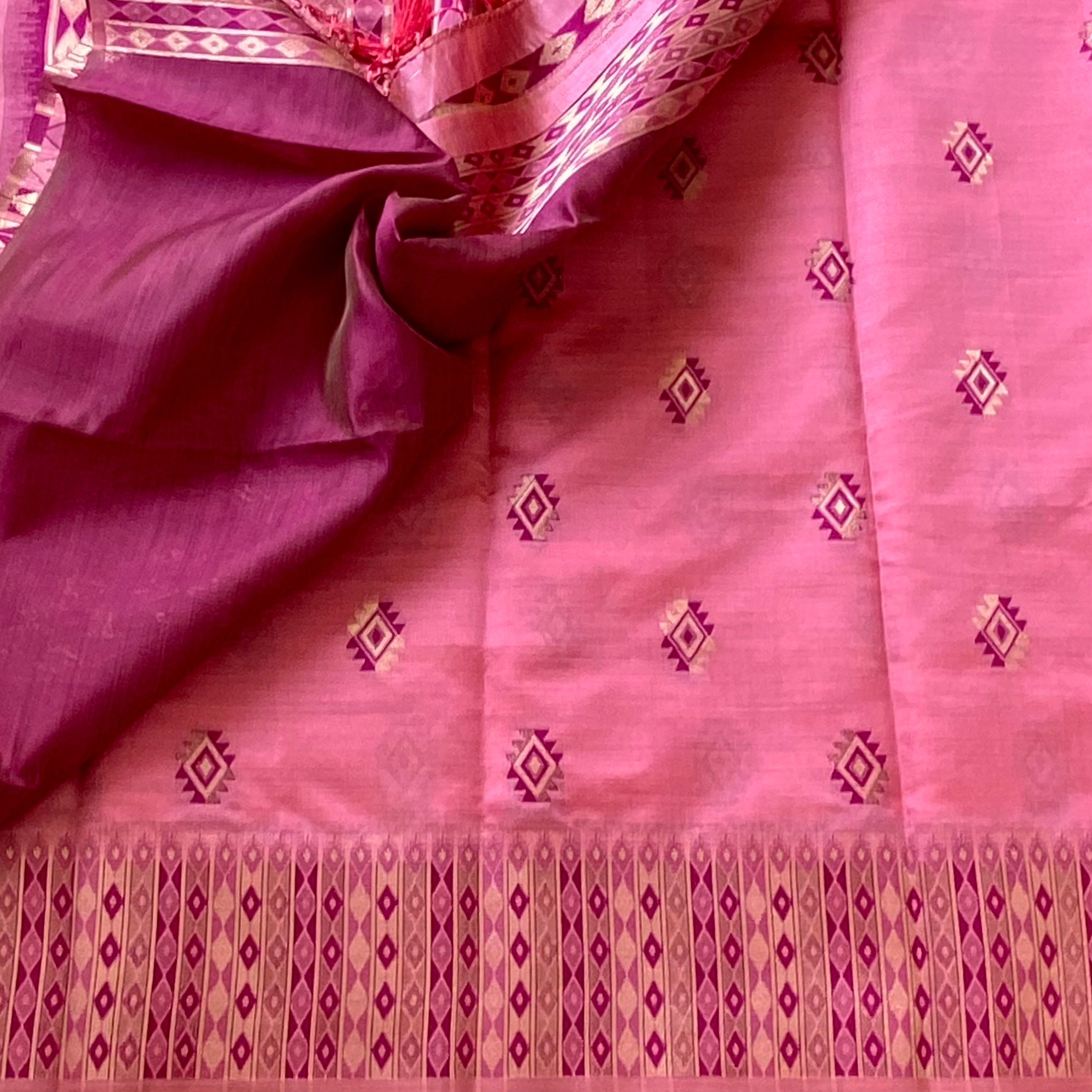 Rose Pink Silk Saree with Gold Zari Diamond Pallu Border