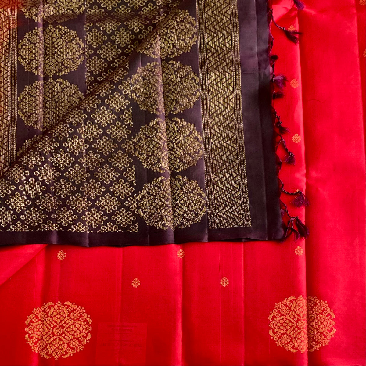 Scarlet Orangish Red Designer Pure Silk Saree With Deep Wine Pallu