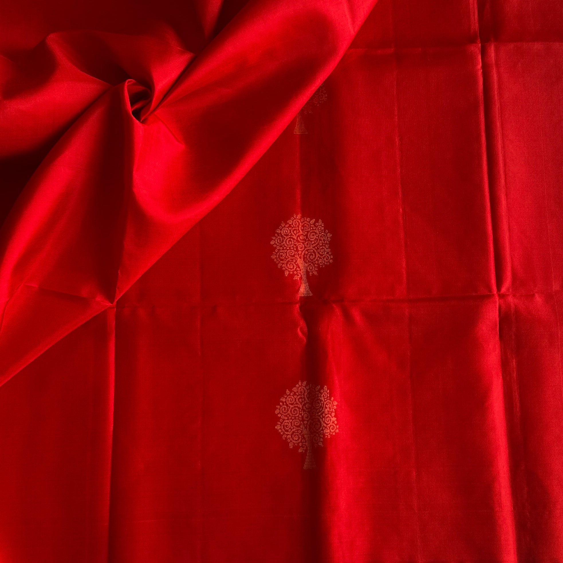Scarlet Red Silk Saree Gold Brocade Medallion Tree Motifs