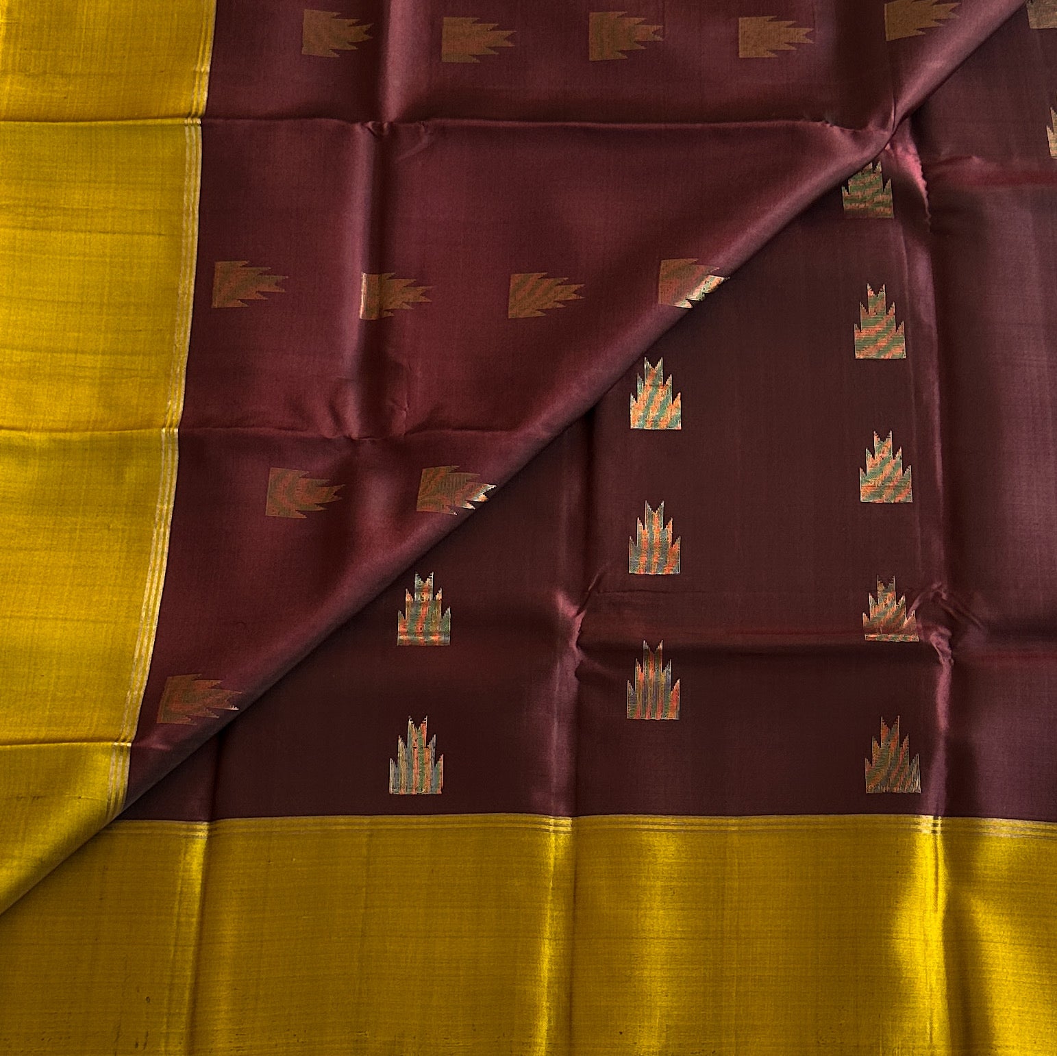 Mustard Maroon Silk Saree Gold Zari Diamond Lattice Festive Traditional