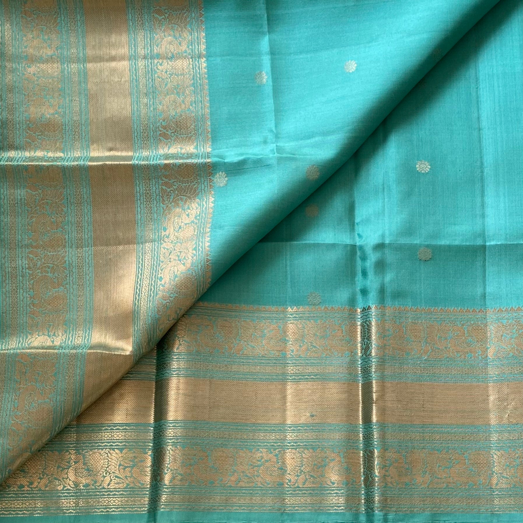 Sea Green Designer Pure Silk Saree Antique Gold Zari Border Contrast Pallu