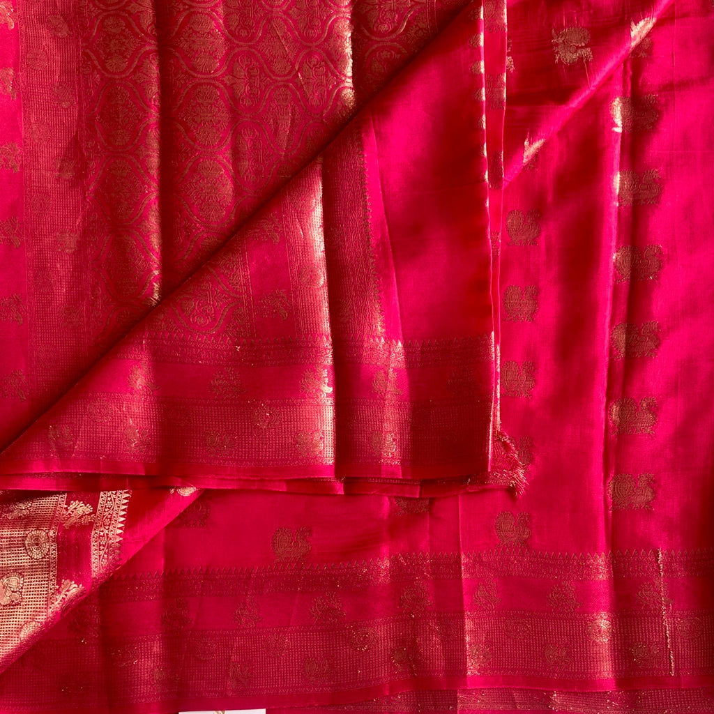 Fuchsia Silk Saree With Gold Brocade Butta Floral Pallu Traditional