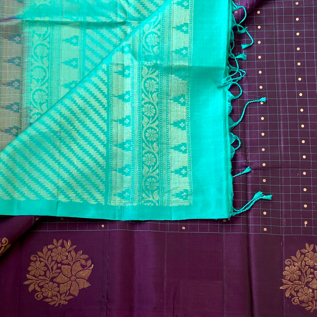 Turquoise Aubergine Silk Saree Gold Zari Floral Zigzag Pallu Traditional