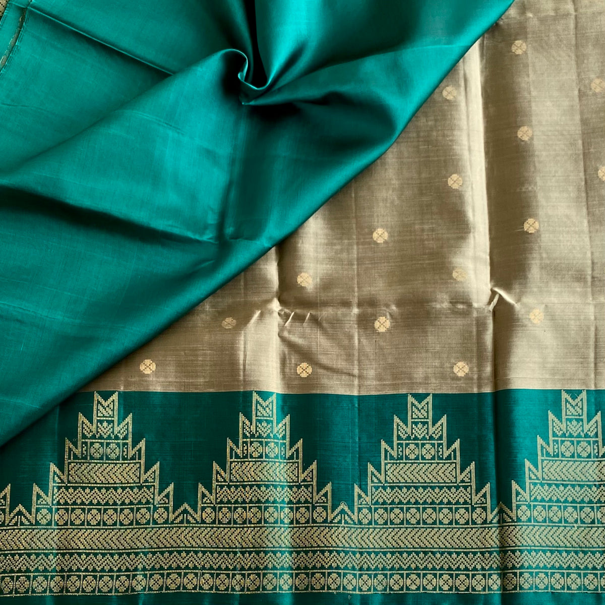 Taupe Grey Designer Pure Silk Saree With Teal Zari Pallu