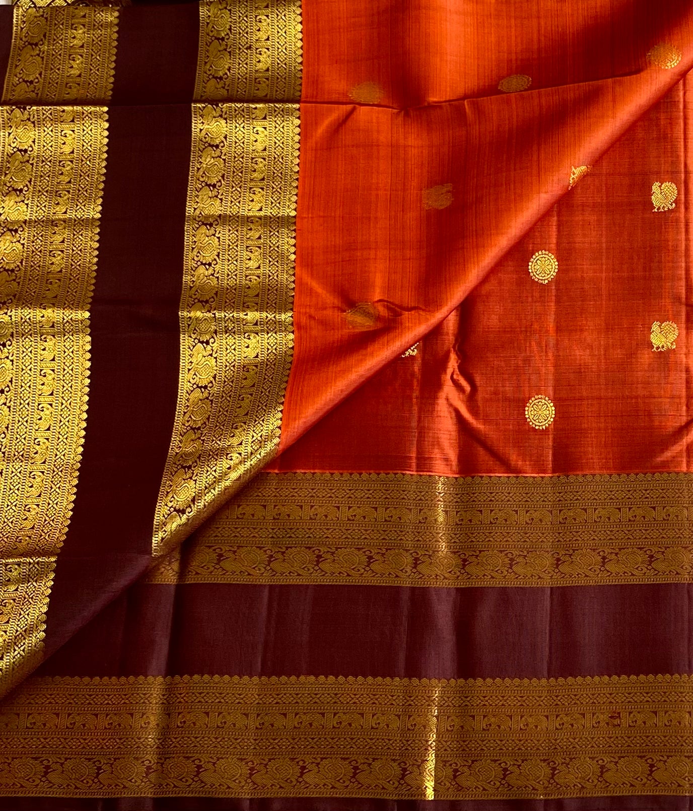 Deep vintage rust with wine brown retta pett designer Kanjeeram silk